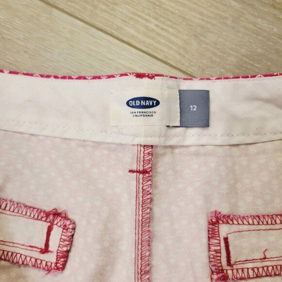 Womens Old Navy Pink Yellow Flowers Chino Casual Size 12 Short Shorts - Picture 3 of 4